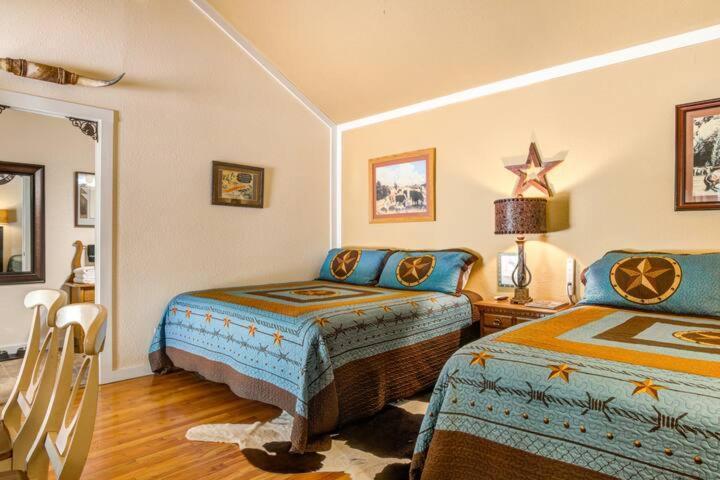 דירות #3 Wrangler~Bandera Tin Star~Bandera, Tx. מראה חיצוני תמונה
